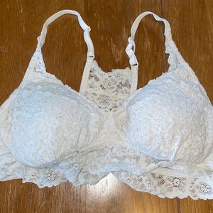 Aerie White Lace Padded Bralette Size L.